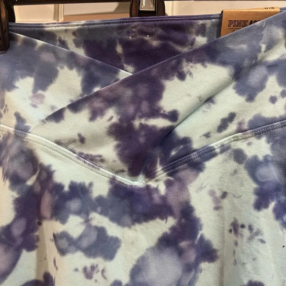 Victoria's Secret PINK Athletic Skirt - Size Medium - Picture 2 of 8